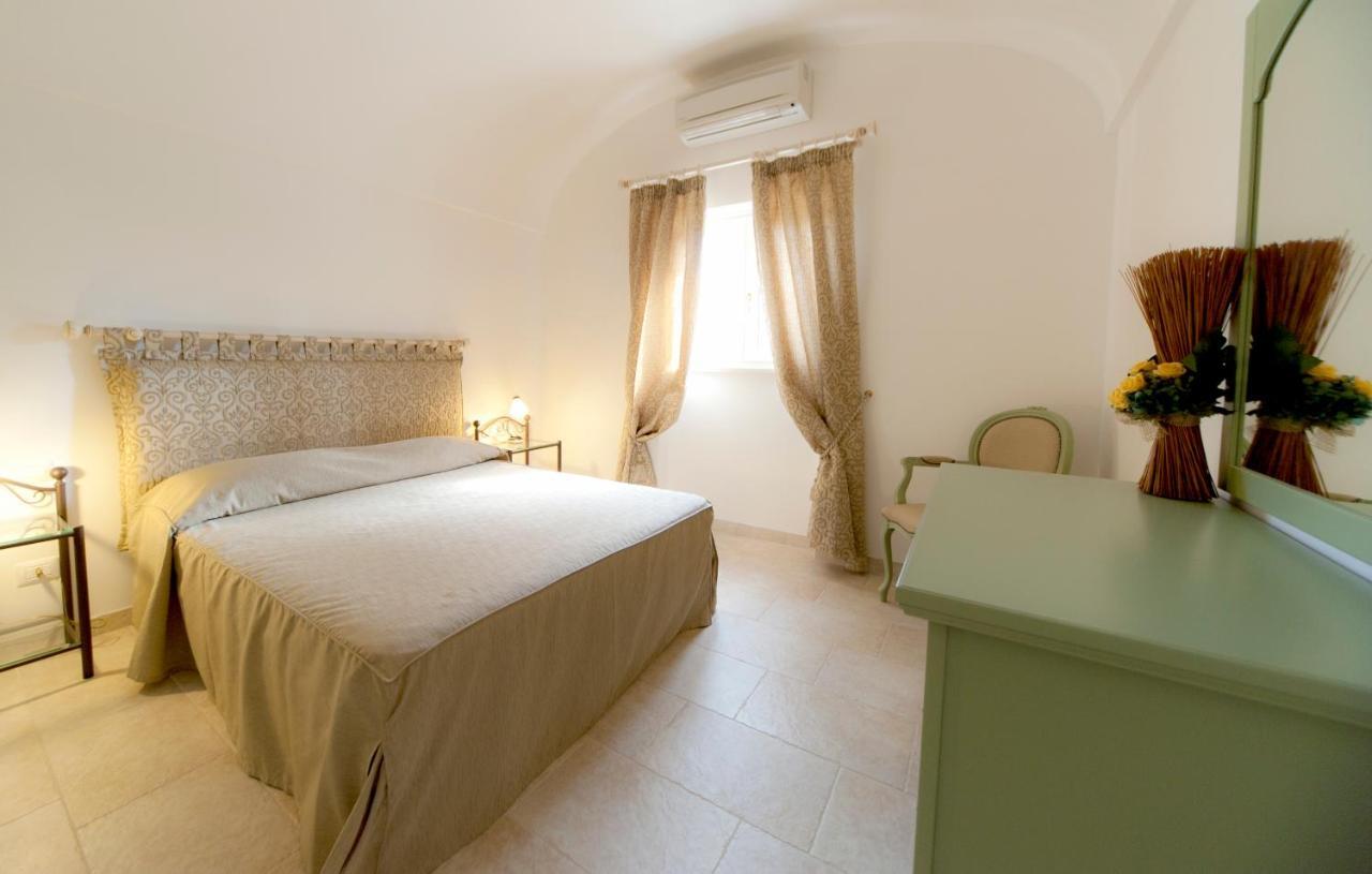 San Velletri Guest House Savelletri Стая снимка
